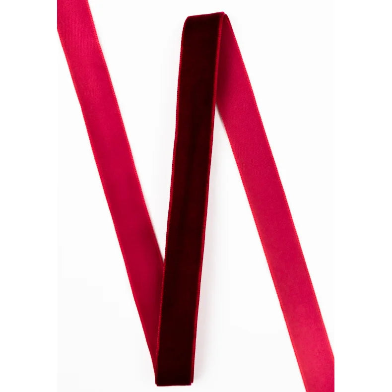 Pyntebånd bredde 1,5 cm- Velour Red (Selges pr dm)