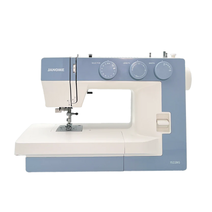KAMPANJE! Janome 1522 Blue Grey - Få med Trykkfotsett + mønster til solhatt (verdi 985 kr!)