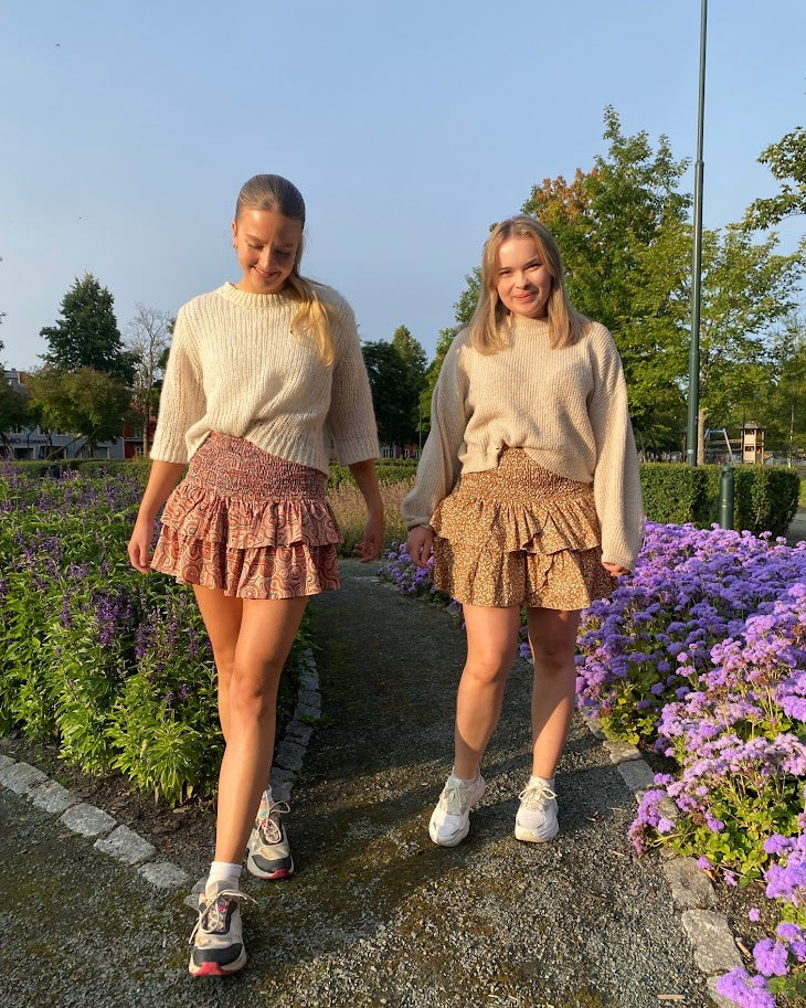 Patterns by Ylva - Baby Waves Skjørt (Str 30-60)