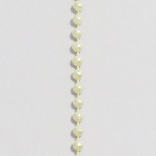 Perlebånd 4 mm ecru (selges pr dm)