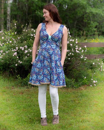 (Kommer snart) Kreativistine: Butterfly Dress dame (Str 32-54)